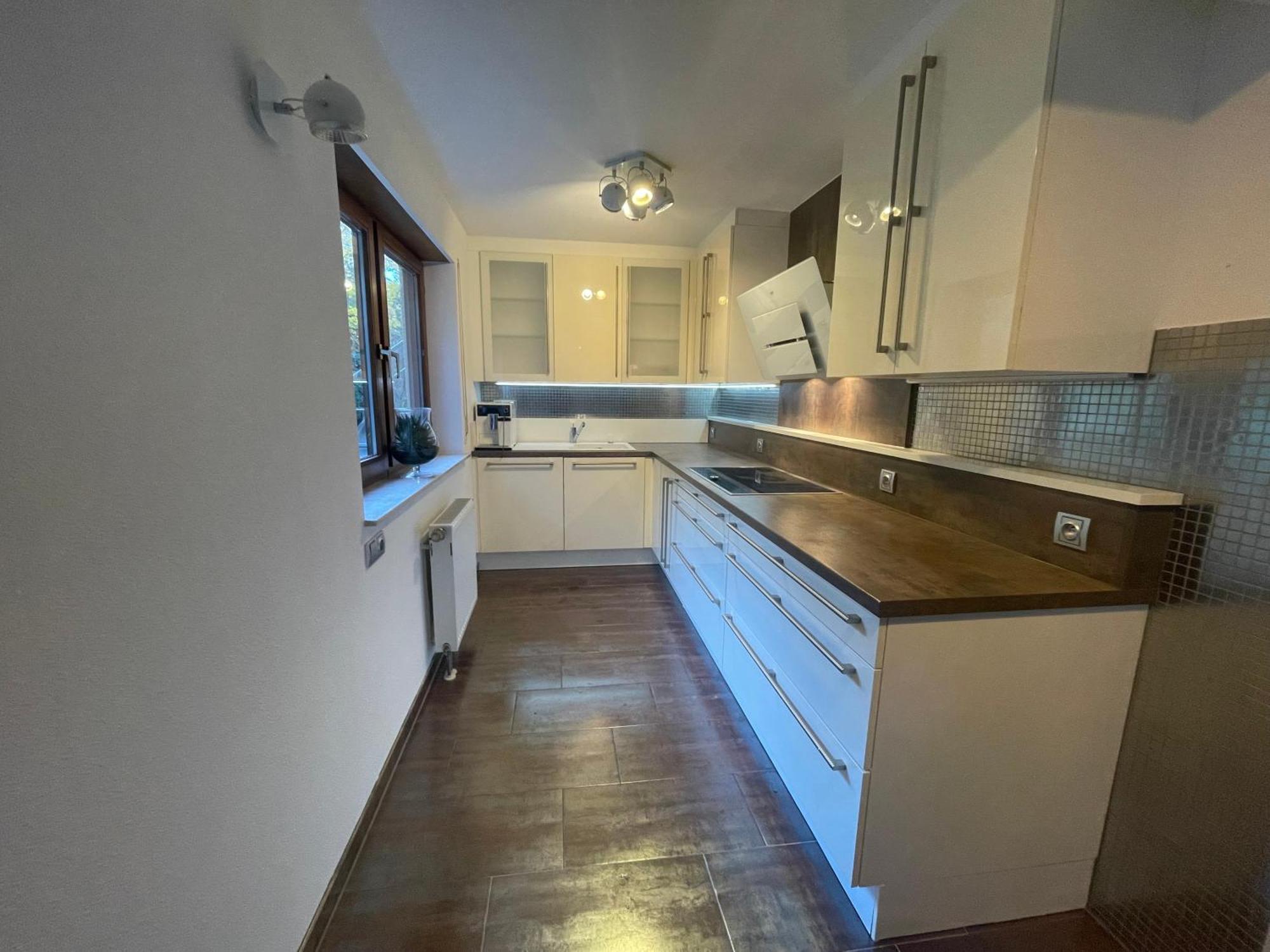 Wunderschoenes 2 Zimmer Apartment Zentrum Goldstadt بفورتسهايم المظهر الخارجي الصورة