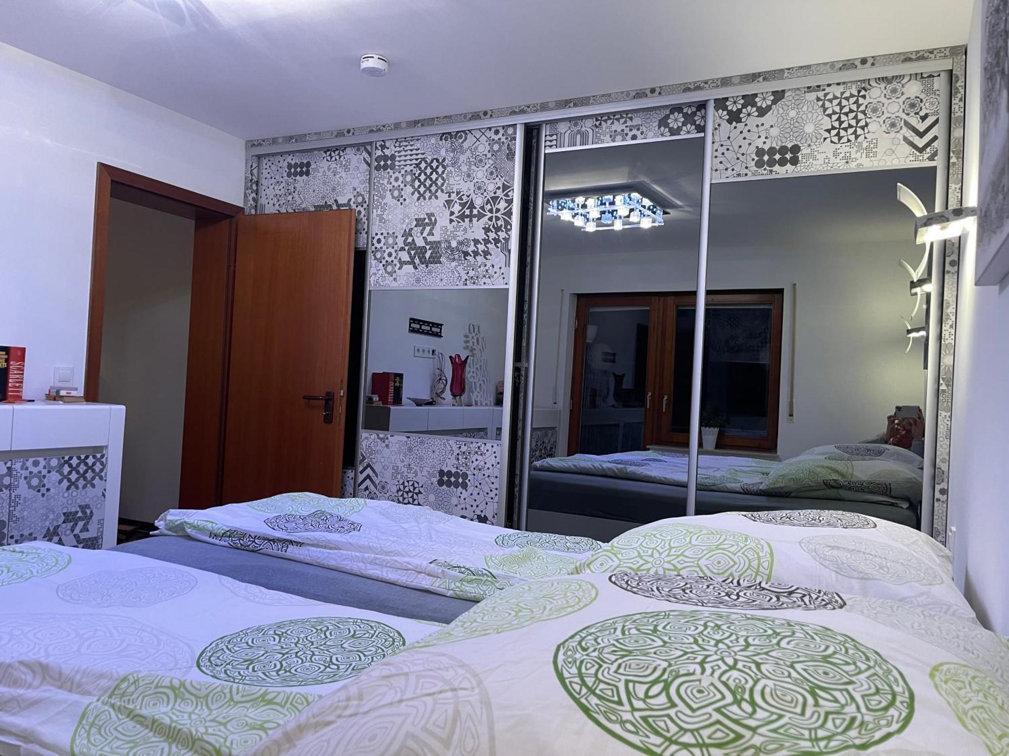 Wunderschoenes 2 Zimmer Apartment Zentrum Goldstadt بفورتسهايم المظهر الخارجي الصورة