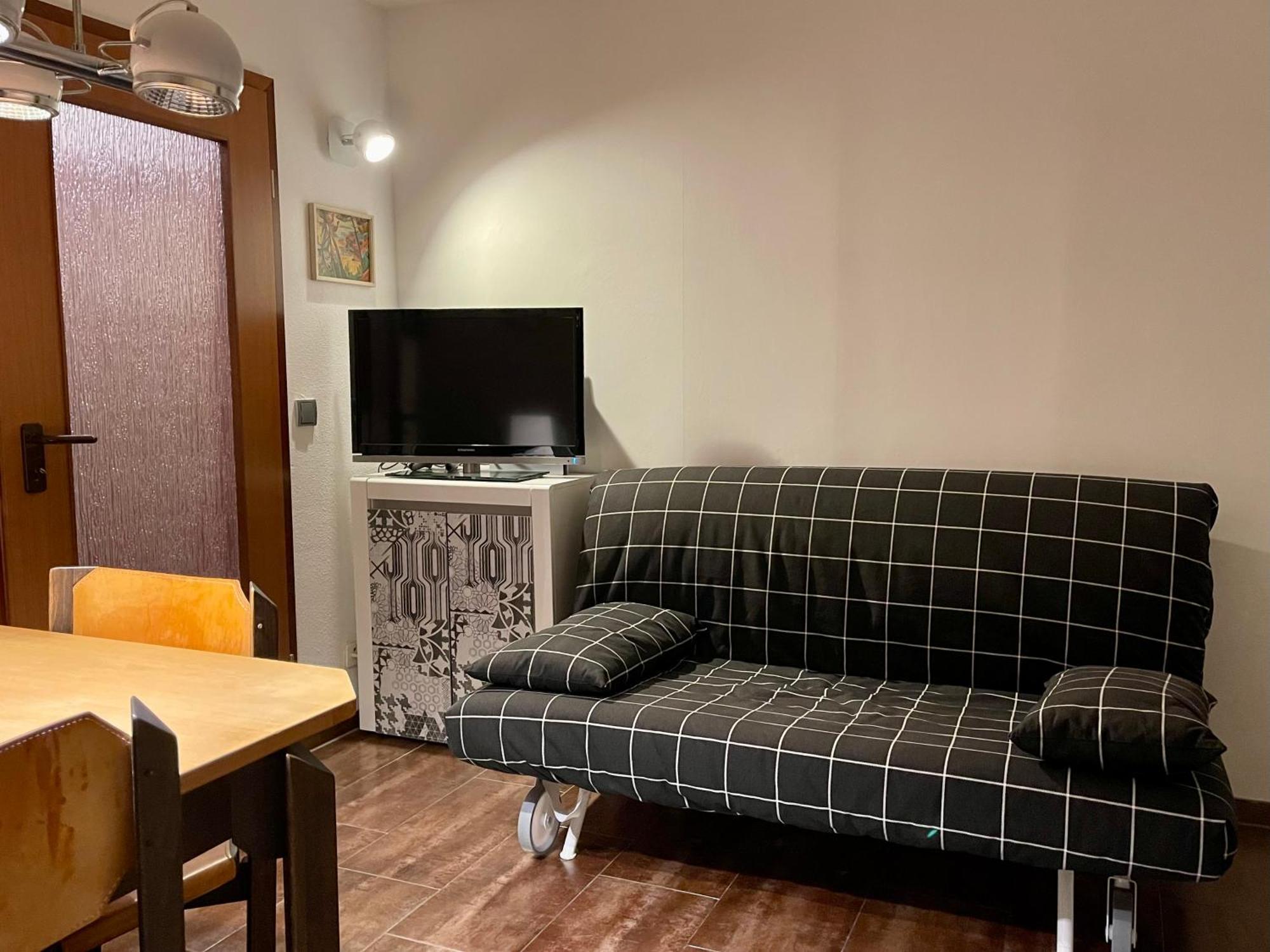 Wunderschoenes 2 Zimmer Apartment Zentrum Goldstadt بفورتسهايم المظهر الخارجي الصورة